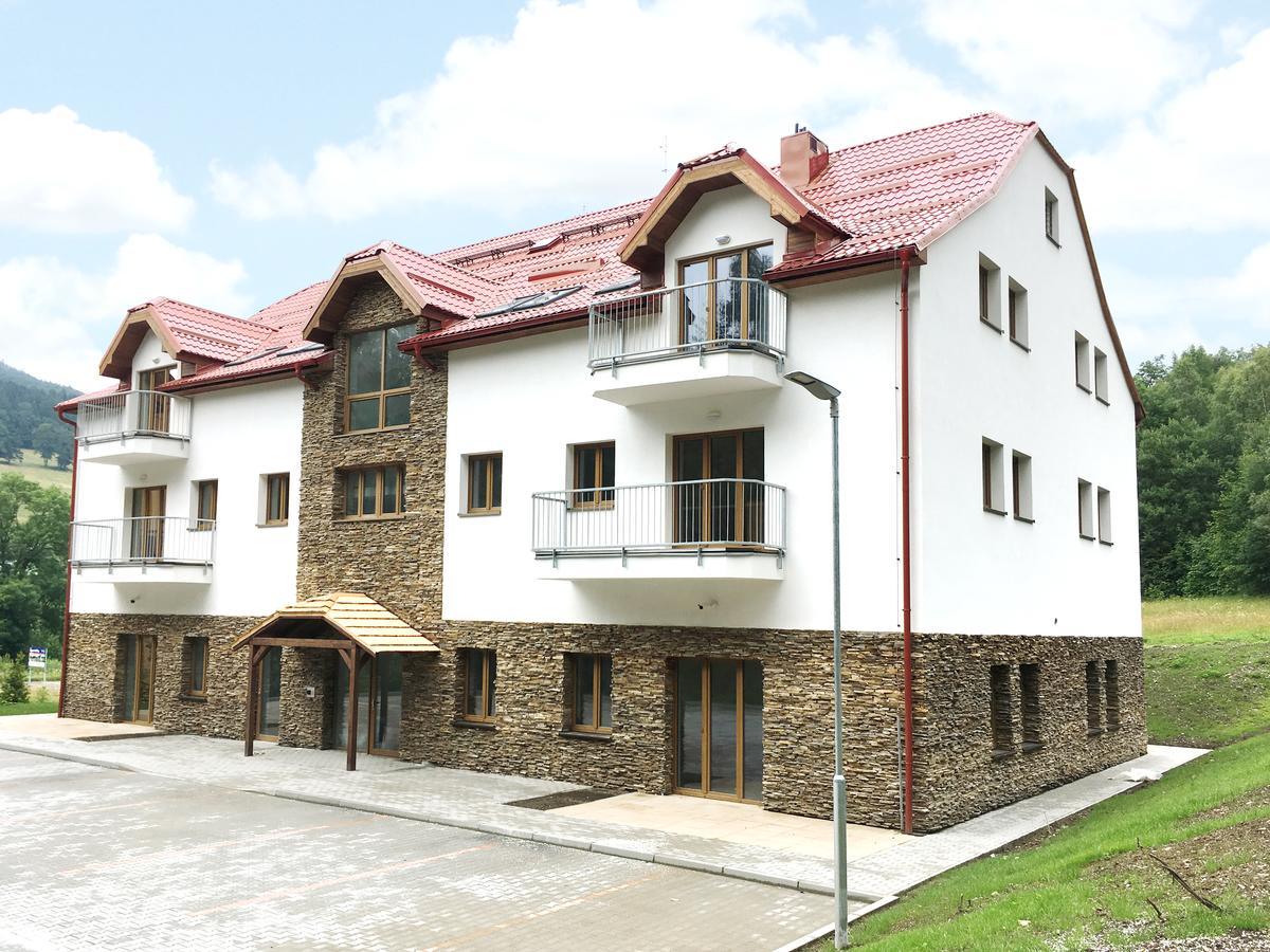 Efi Aparthotel Horni Lipova Exterior photo